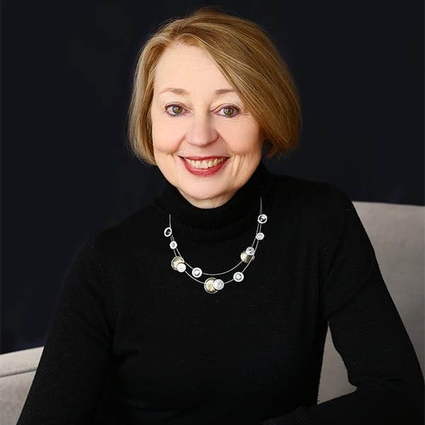 Hilary Apfelstadt